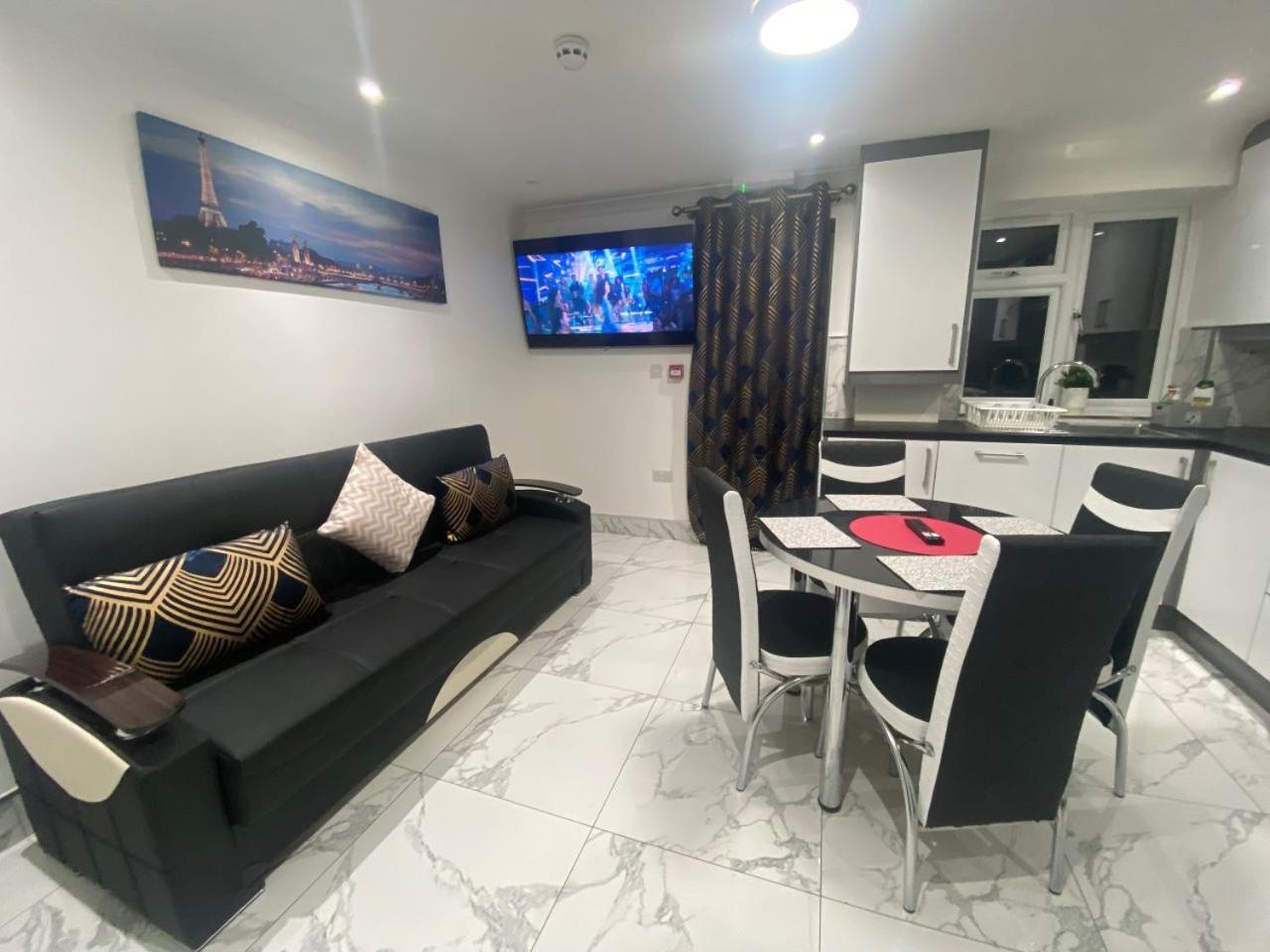 The Royal Boutique Oxford Lodge By London Sleep 6 เฮส์ ภายนอก รูปภาพ